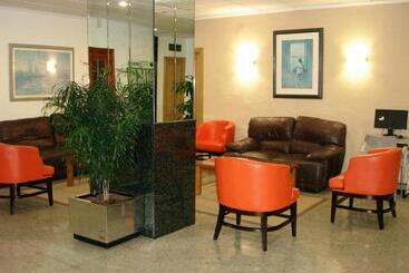 هتل Villa Naranjos