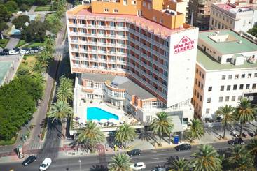 Ohtels Gran Hotel Almeria - 阿爾梅裏亞