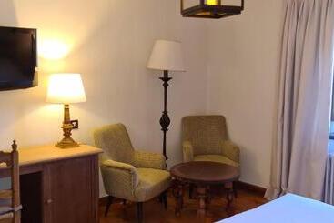 Parador De Gredos
