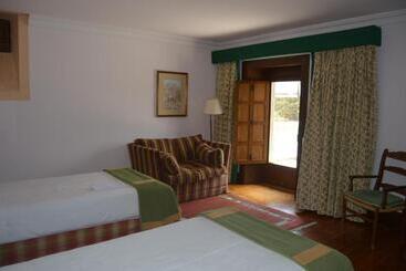 Parador De Gredos