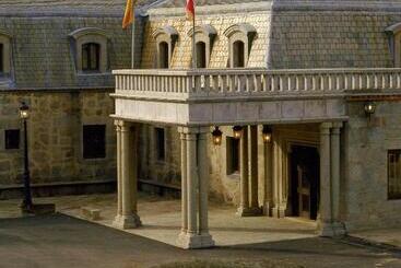Parador De Gredos