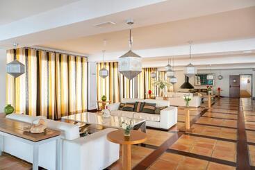 Parador De Mojacar