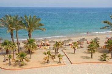 هتل Playavera