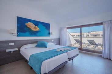 Aparthotel Ferrer Skyline