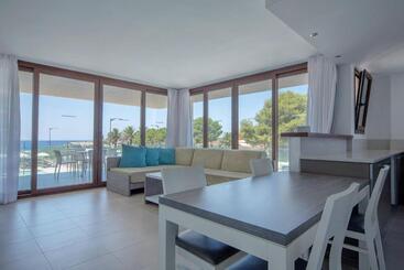Aparthotel Ferrer Skyline
