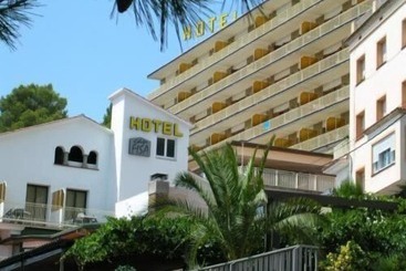 Can Fisa Hotel & Apartments - Corbera de Llobregat