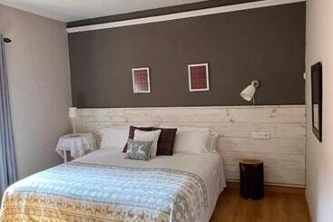 Hostal Pedraforca - Saldes