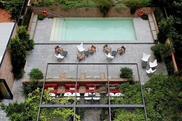 Alexandra Barcelona Hotel, Curio Collection By Hilton