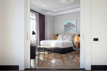 Alexandra Barcelona Hotel, Curio Collection By Hilton