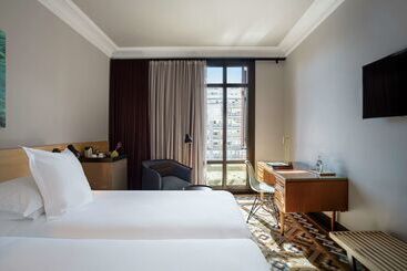 Alexandra Barcelona Hotel, Curio Collection By Hilton