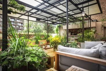 Alexandra Barcelona Hotel, Curio Collection By Hilton