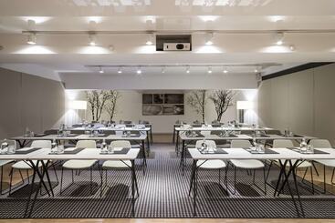 Alexandra Barcelona Hotel, Curio Collection By Hilton