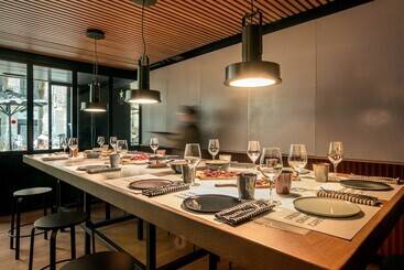 Alexandra Barcelona Hotel, Curio Collection By Hilton