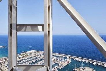 هتل Arts Barcelona