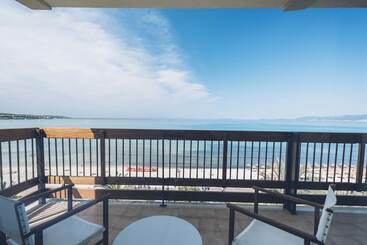 Aya Seahotel   Adults Only