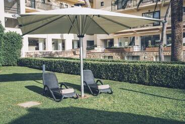 Aya Seahotel   Adults Only