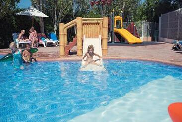 Azuline Hotel Bergantin