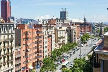 هتل Brick Barcelona