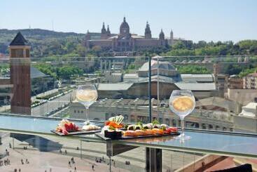 هتل Catalonia Barcelona Plaza