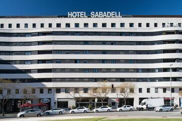 هتل Catalonia Sabadell