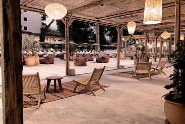 בית מלון כפרי Caramelo Palma Beach - Adults Only