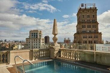 هتل El Avenida Palace