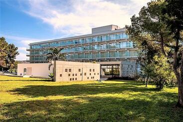 Els Pins Resort & Spa   Emar Hotels