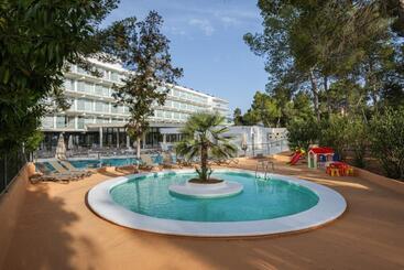Els Pins Resort & Spa   Emar Hotels