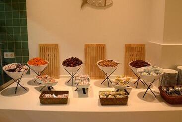 Els Pins Resort & Spa   Emar Hotels