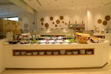 Els Pins Resort & Spa   Emar Hotels