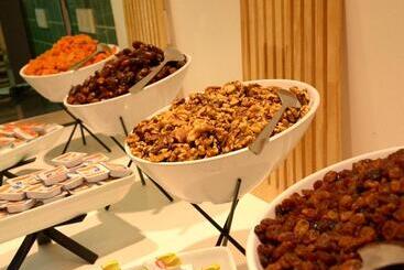 Els Pins Resort & Spa   Emar Hotels