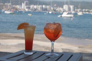 Els Pins Resort & Spa   Emar Hotels