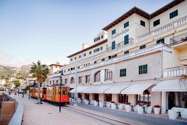 Esplendido - Port de Soller