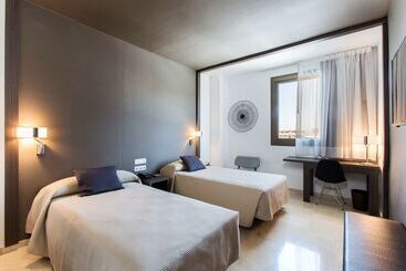 Novotel Valencia Lavant - Valencia