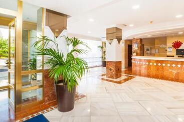 هتل Globales Condes De Alcudia