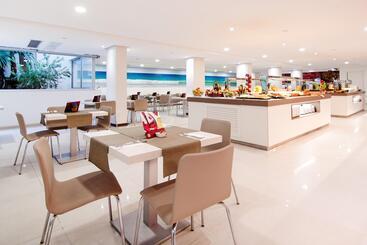 هتل Globales Panama - Adults Only