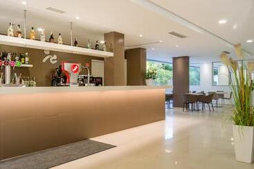 هتل Globales Panama - Adults Only