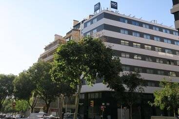 هتل Hg City Suites Barcelona