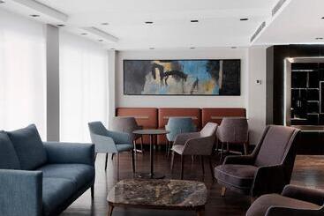 هتل Hg City Suites Barcelona