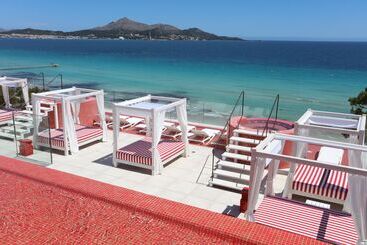 هتل Iberostar Waves Alcudia Park