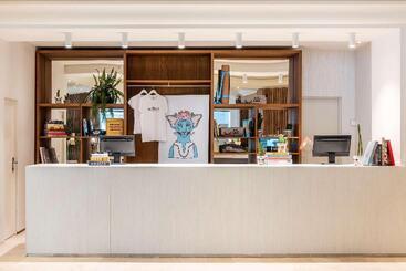 هتل Innside Ibiza Beach