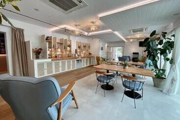 هتل Lux Isla