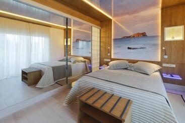 هتل Lux Isla