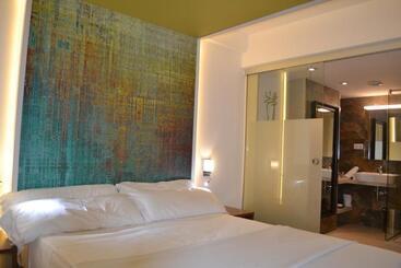 Hotel Marfil
