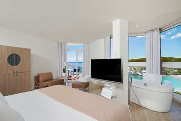 هتل Meliá Cala Galdana