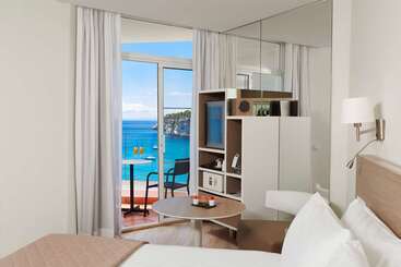 هتل Meliá Cala Galdana