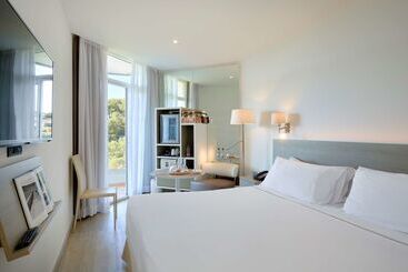 هتل Meliá Cala Galdana