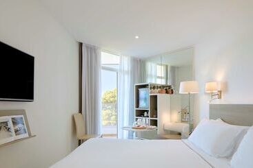 هتل Meliá Cala Galdana