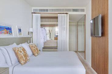 هتل Meliá Cala Galdana