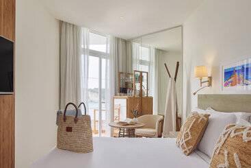هتل Meliá Cala Galdana